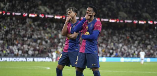 开云网址-弗利克第一冠，巴萨在进化，皇马在原地打转