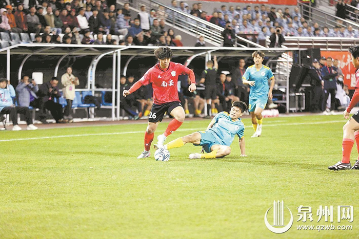 开云体育平台在线-2026年泉州市首届“迎春杯”足球联赛落幕 南安队夺冠|丰泽队|安溪队|丰泽|安溪|比赛_新浪体育_新浪新闻